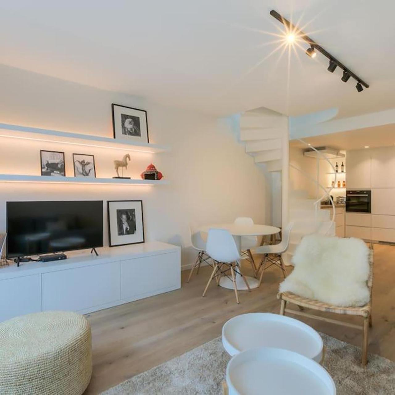 Anchor Lodge Antwerp Unique Appartment View Mas! Экстерьер фото